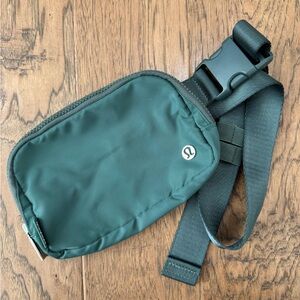 lululemon Belt Bag